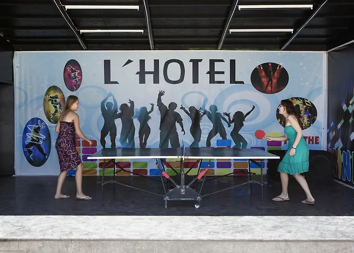 Larissa Club Hotell 4*