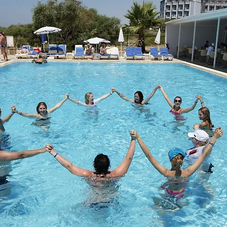 Hotell Larissa Club 4*