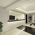Larissa Club 4*