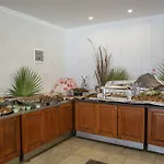 Larissa Club 4*